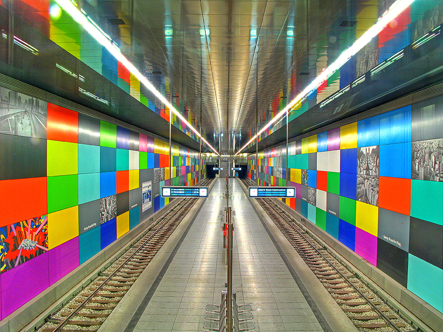 Most-Impressive-Subway-Stations-In-The-World6__880