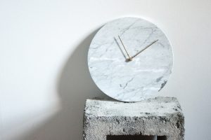 horloge-marbre-turquoise-obiekt-beau-design-déco