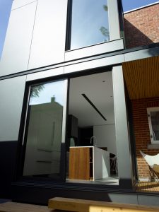 la-boite-noire-nda-architecture-design-maison-moderne-05