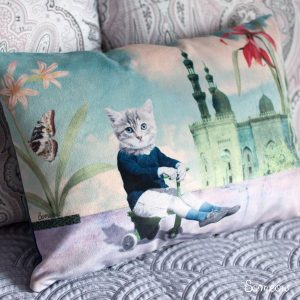 cat-pillow-case-so-meow-01_1024x1024